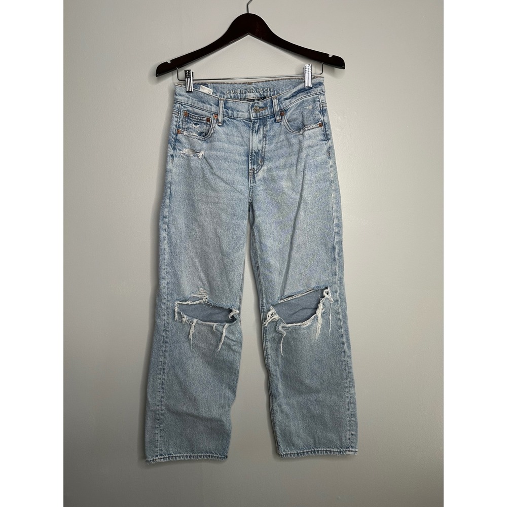 American Eagle Stovepipe Strigid Jeans Women 2 Light Wash Good Distressed Denim‎